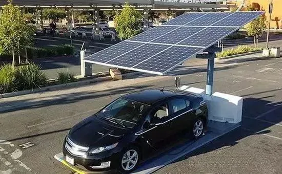 Movable photovoltaic carport